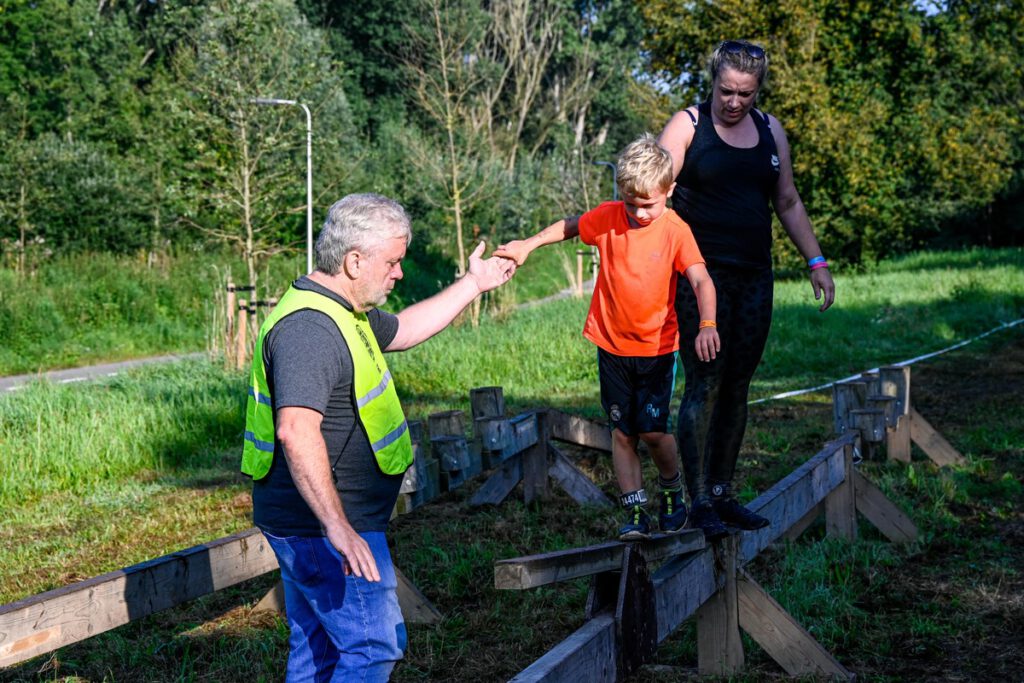 strong_viking_volunteer (9)